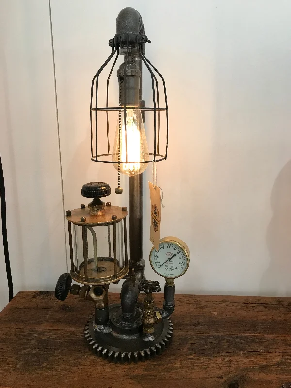 Steampunk Industrial / Vintage Oiler / Steam Gauge / Lamp #1809 sold