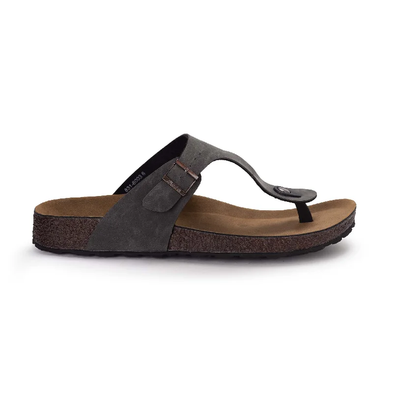 Men's sandals in a neutral color like black or brown Bata Men Sandals 831X003