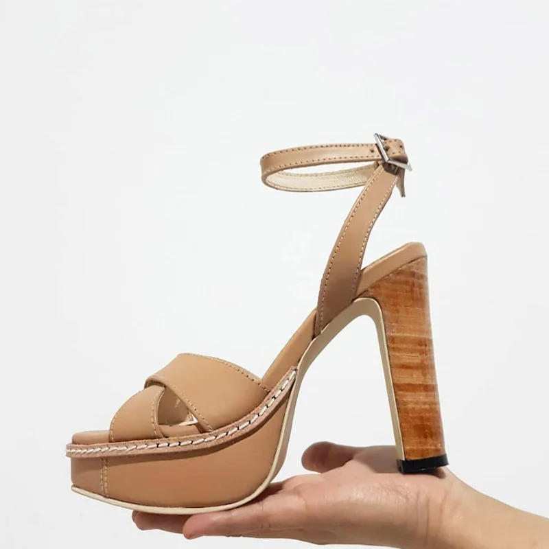 Men's sandals with a shock - absorbing insole Amity Heels