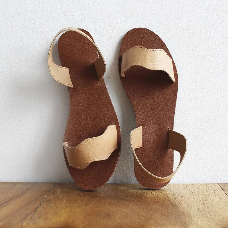Men's sandals with a leather lining for comfort Scallop sandals