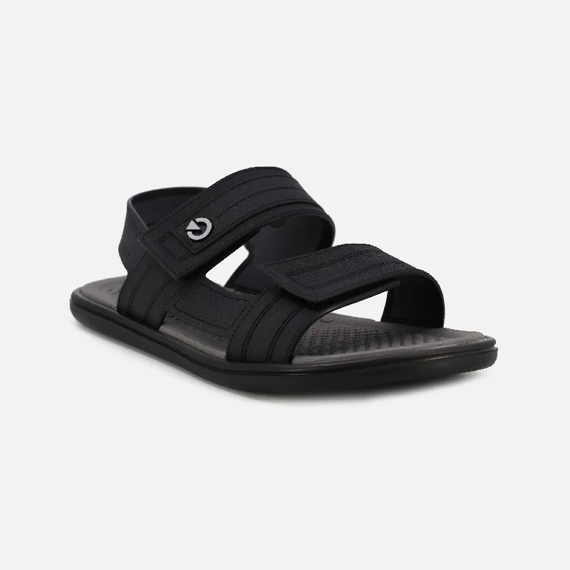 Men's sandals with a decorative buckle or charm MEN CASUAL SLIP-ON SANDALS