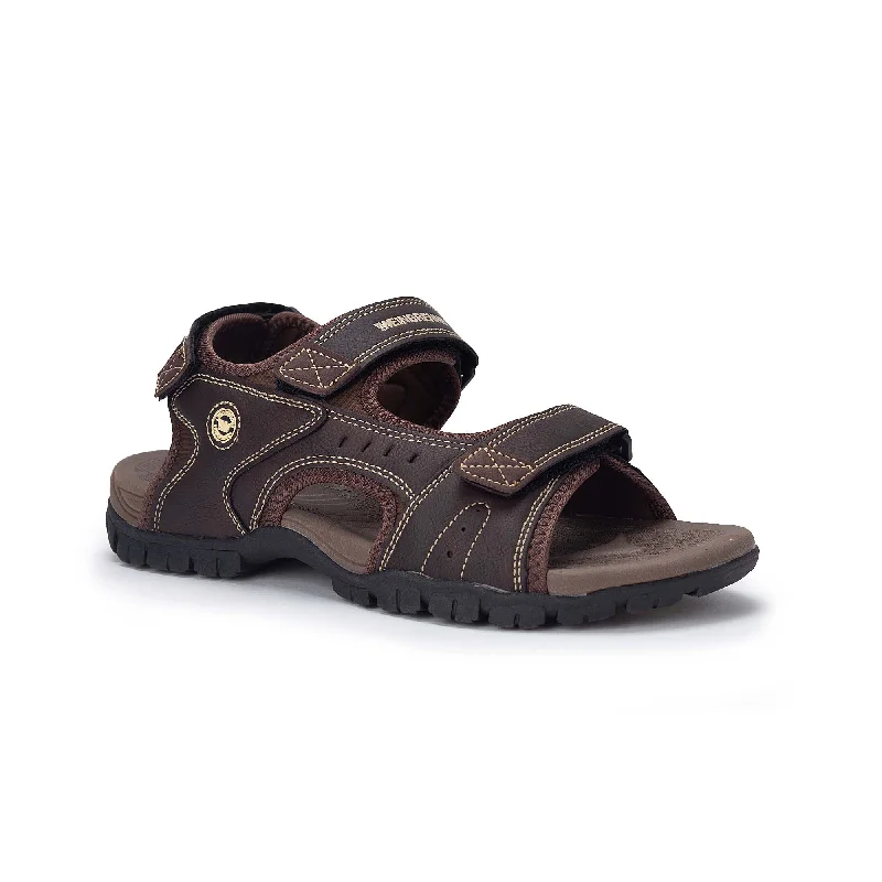 Men's sandals with a contrast stitching detail Weinbrenner Men Active Sandals 861X022 Men's sandals with a contrast stitching detail Weinbrenner Men Active Sandals 861X022
