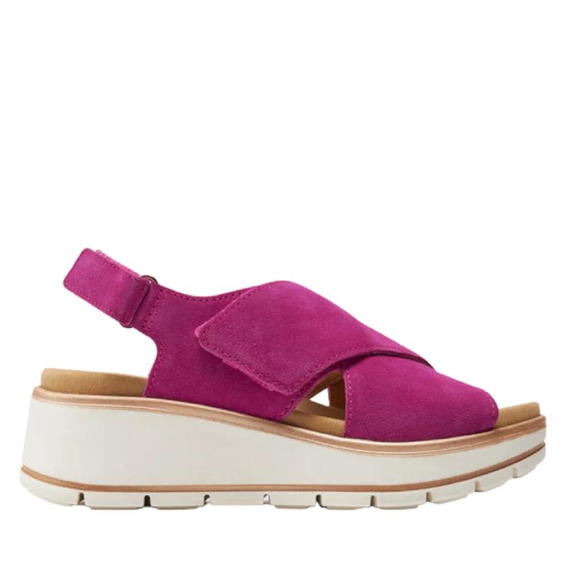 Men's sandals with a toe post designSantiago