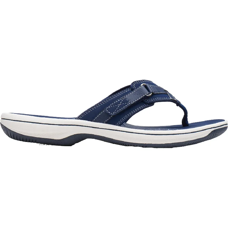 Men's sandals with a wide strap for supportWomen's Clarks Cloudsteppers Breeze Sea H Navy Synthetic