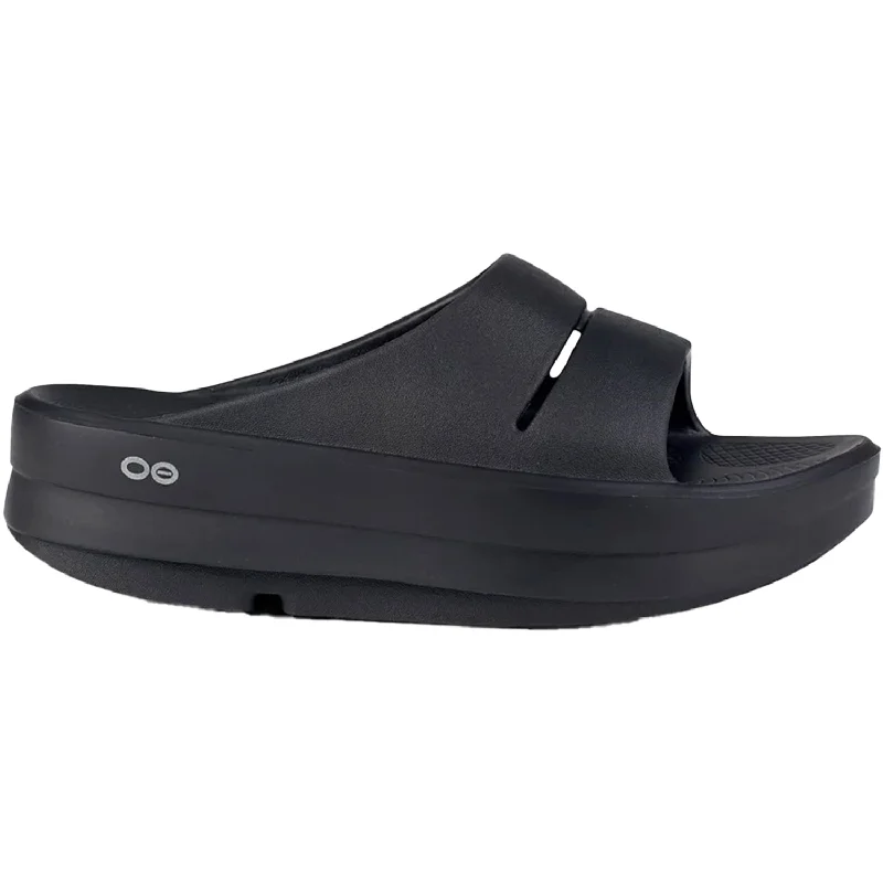 Men's sandals with a padded heelWomen's OOFOs OOMega OOahh Black Synthetic