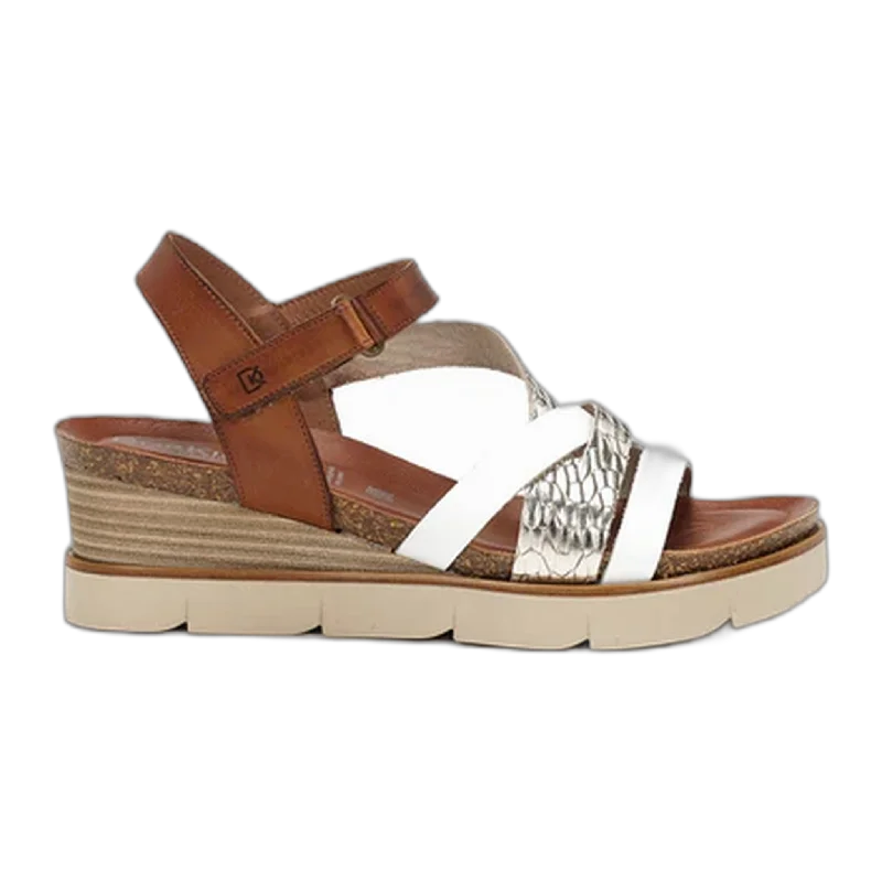 Flip - flop style men's sandals for beach wearAgnes D9055