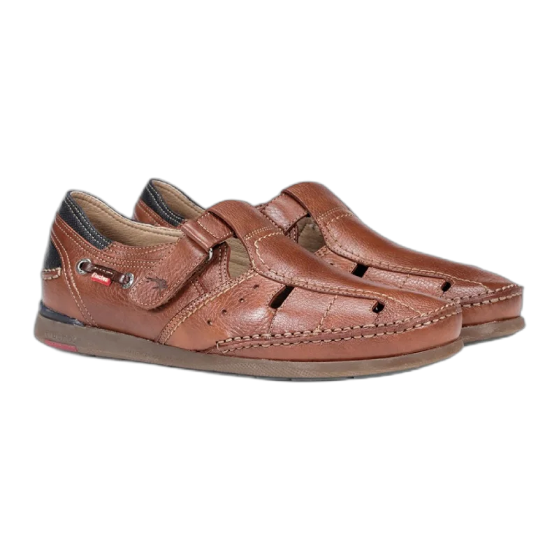 Men's sandals with a decorative buckle or charmMariner 9822