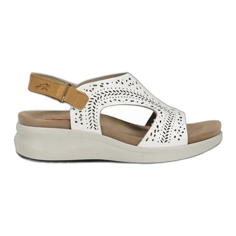 Men's sandals with a decorative buckle or charmYagon F1481
