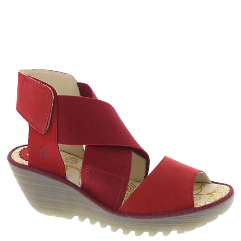 Men's sandals in a neutral color like black or brownYuba