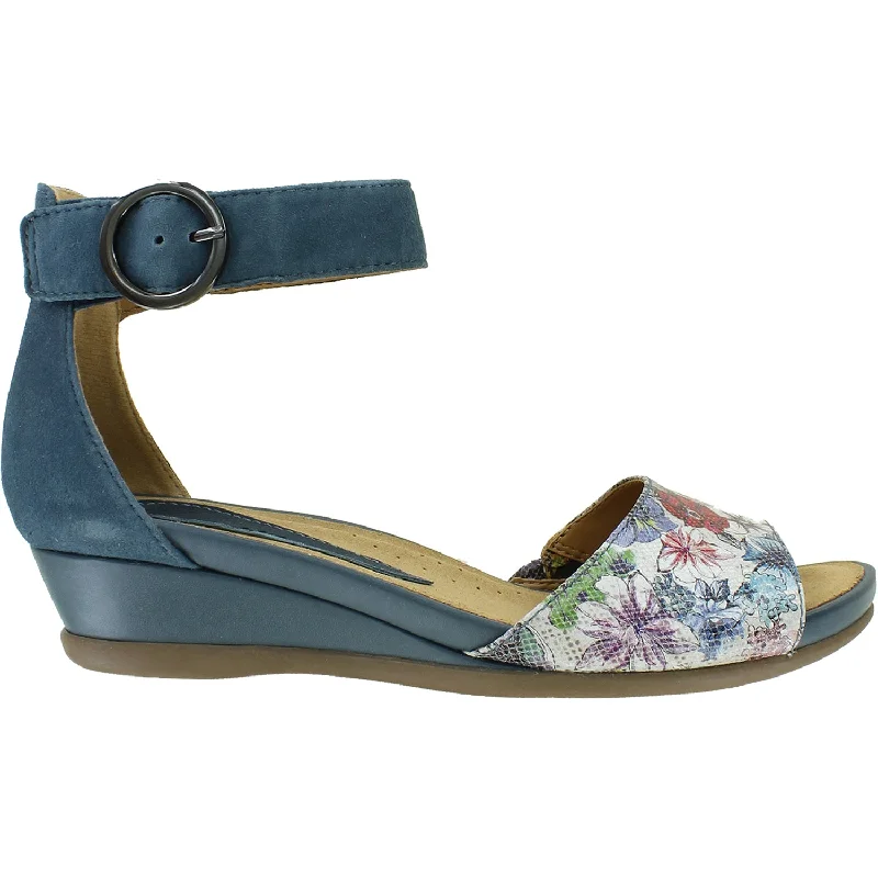 Men's sandals with a decorative buckle or charmWomen's Earth Hera Blue Printed Leather
