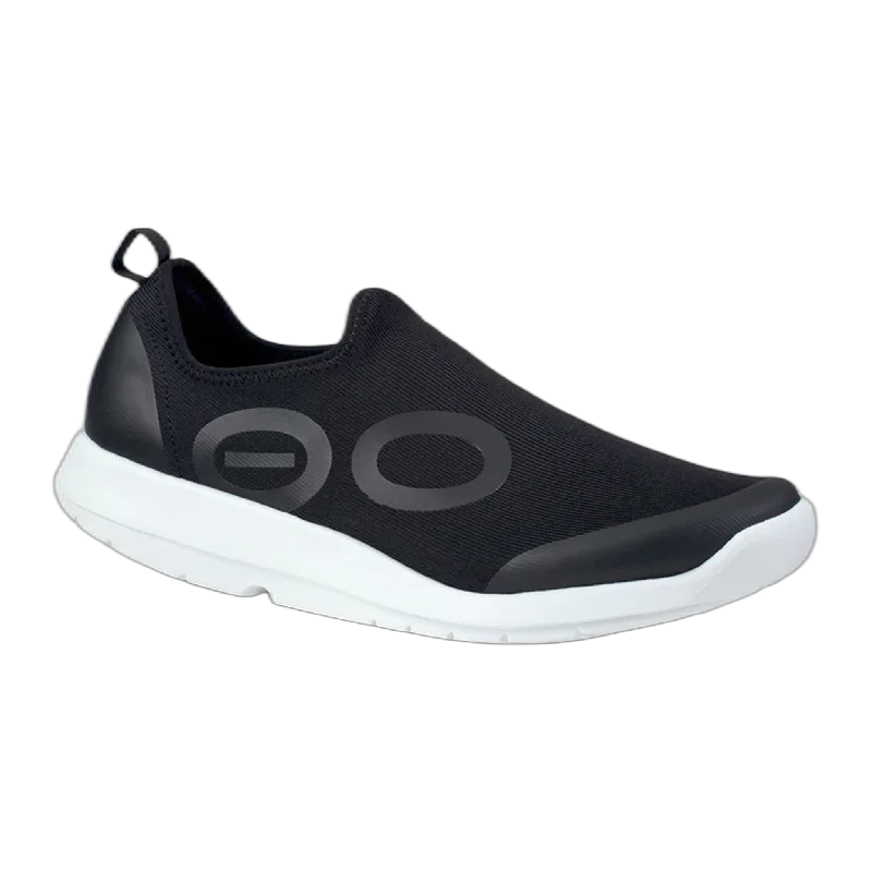 Men's sandals with a stretchy strap for a better fitOomg Sport