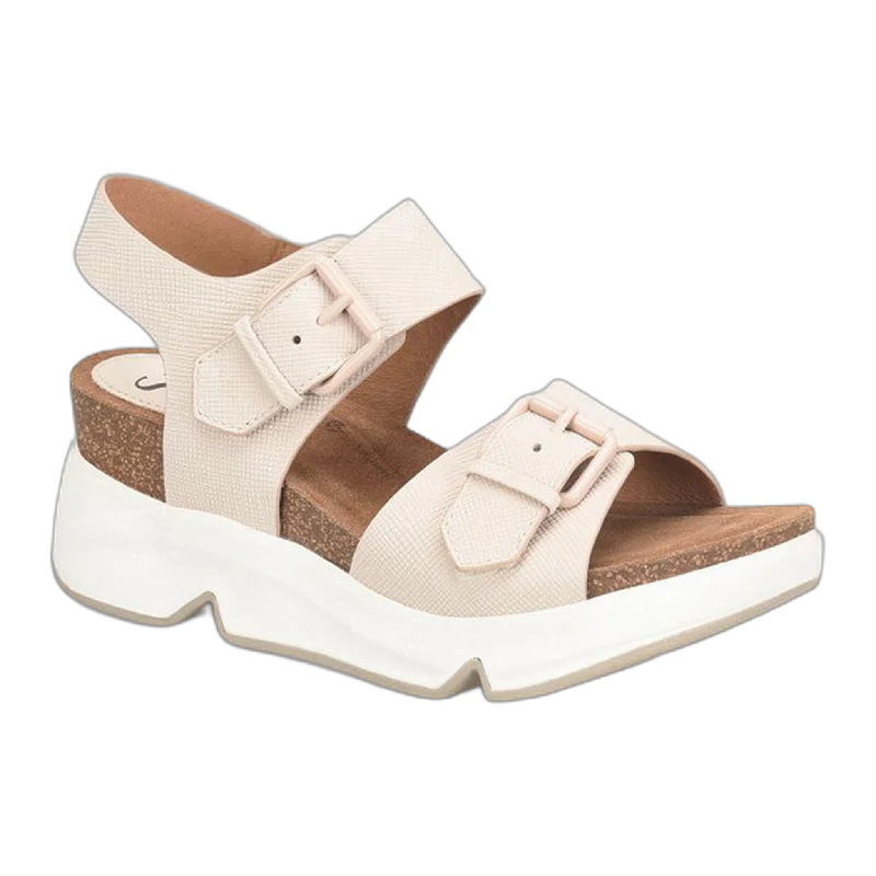 Men's sandals with a buckle closureCastello