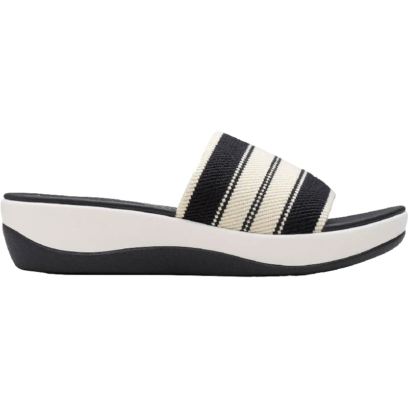 Men's sandals with a flexible sole for easy movementWomen's Clarks CS Arla Hollis Black Combi Knit Synthetic
