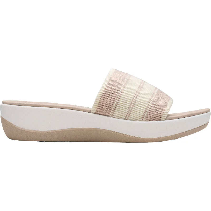 Men's sandals with a stretchy strap for a better fitWomen's Clarks CS Arla Hollis Sand Combi Knit Synthetic