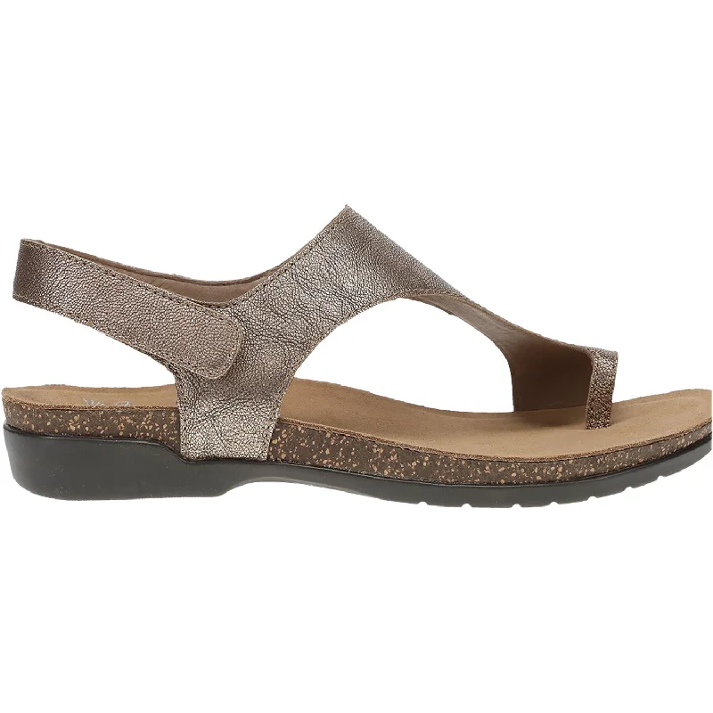 Men's sandals with a pointed toe for a stylish lookWomen's Dansko Reece Bronze Metallic Leather