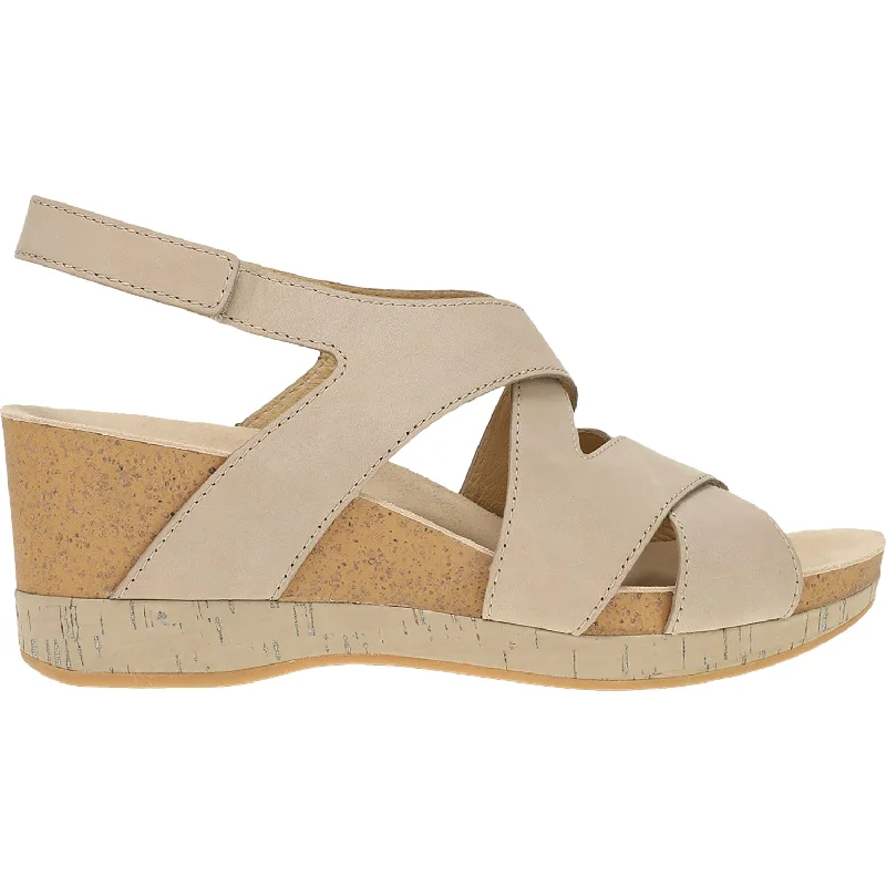 Men's sandals with a padded heelWomen's Dansko Shyla Sand Milled Nubuck