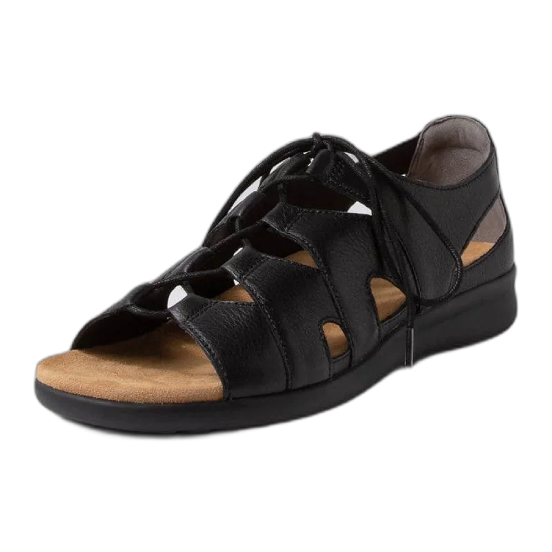 Men's sandals with a contrast stitching detailBarnett