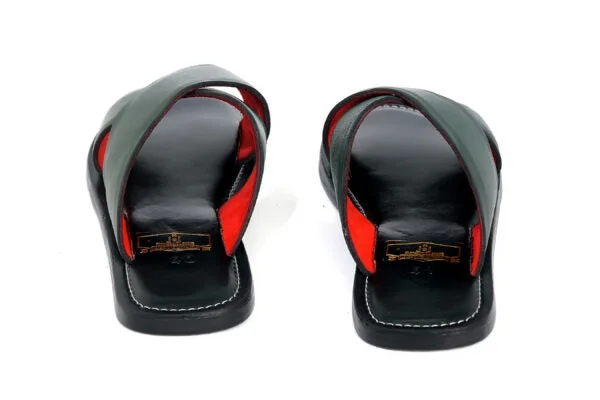 Men's sandals with a perforated leather upper for ventilationNubia Slippers in latest design Men's sandals with a perforated leather upper for ventilationNubia Slippers in latest design