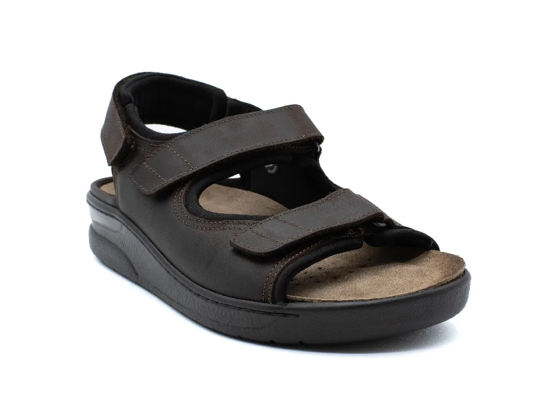 Men's sandals with a flexible sole for easy movementMEPHISTO Valden