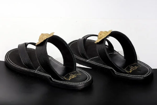 Men's sandals with a durable outer soleZimbabwe open Slippers in latest design