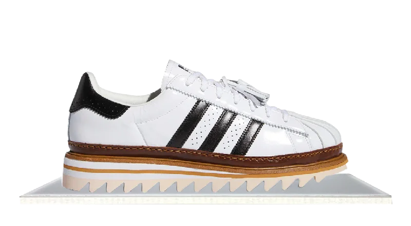 Men's casual sneakers with a woven upper for a unique textureadidas Superstar CLOT White Crystal Sand Men's casual sneakers with a woven upper for a unique textureadidas Superstar CLOT White Crystal Sand
