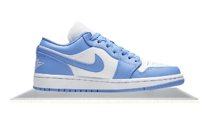 Men's low - top canvas sneakers with a floral printAir Jordan 1 Low UNC