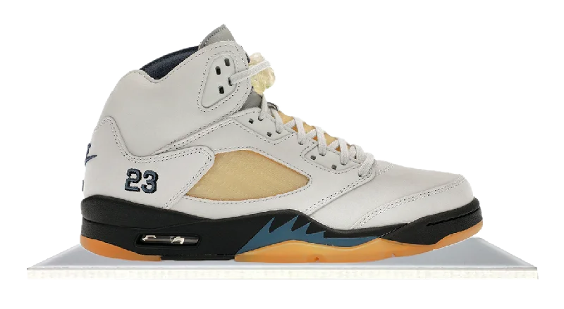 Men's casual sneakers with a woven upper for a unique textureAir Jordan 5 A Ma Maniére Dawn Men's casual sneakers with a woven upper for a unique textureAir Jordan 5 A Ma Maniére Dawn