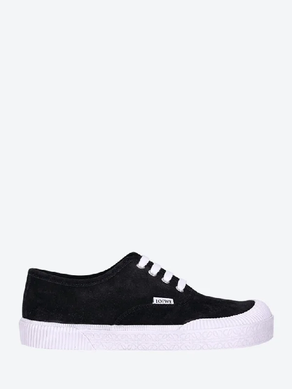 Men's retro - style sneakers inspired by the 80sSplit leather terra vulca sneakers