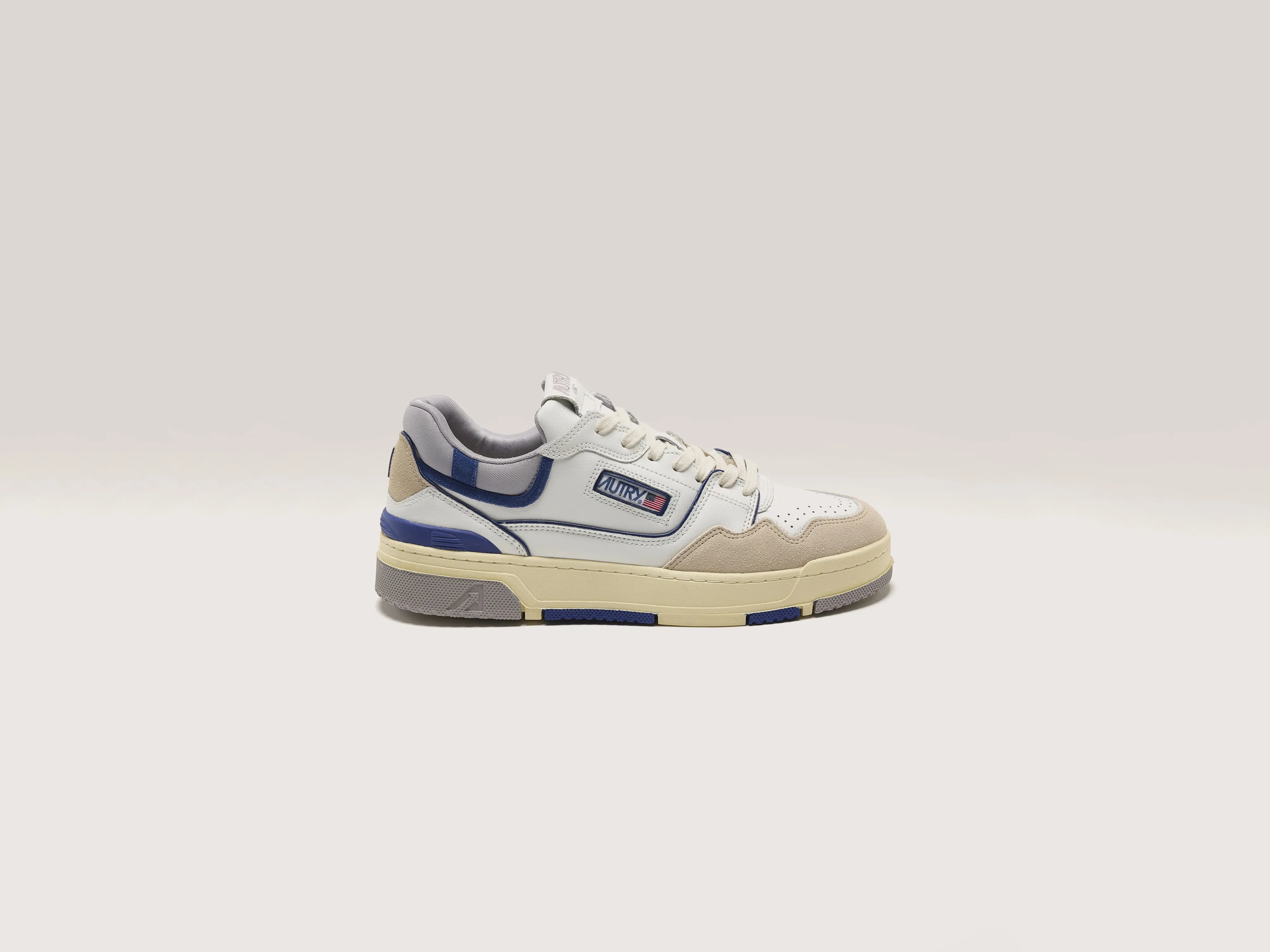 Men's casual leather sneakers with a distressed finishCLC Low for Men (242 / M / BLUE)