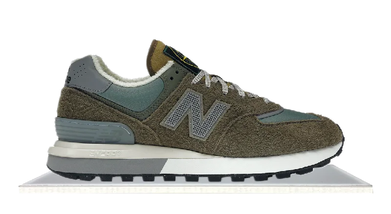 Men's classic - style sneakers with a modern twistNew Balance 574 Stone Island