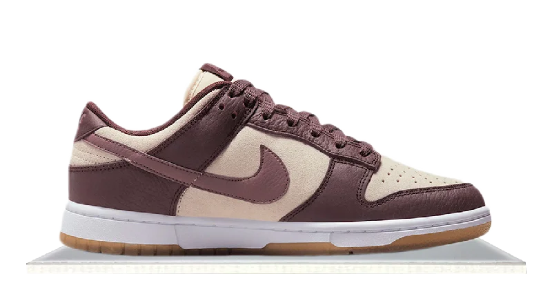 Men's breathable sneakers for hot summer daysDunk Low Plum Eclipse