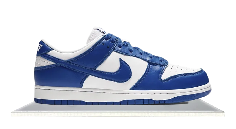 Men's multi - colored sneakers with a gradient effectDunk Low Kentucky