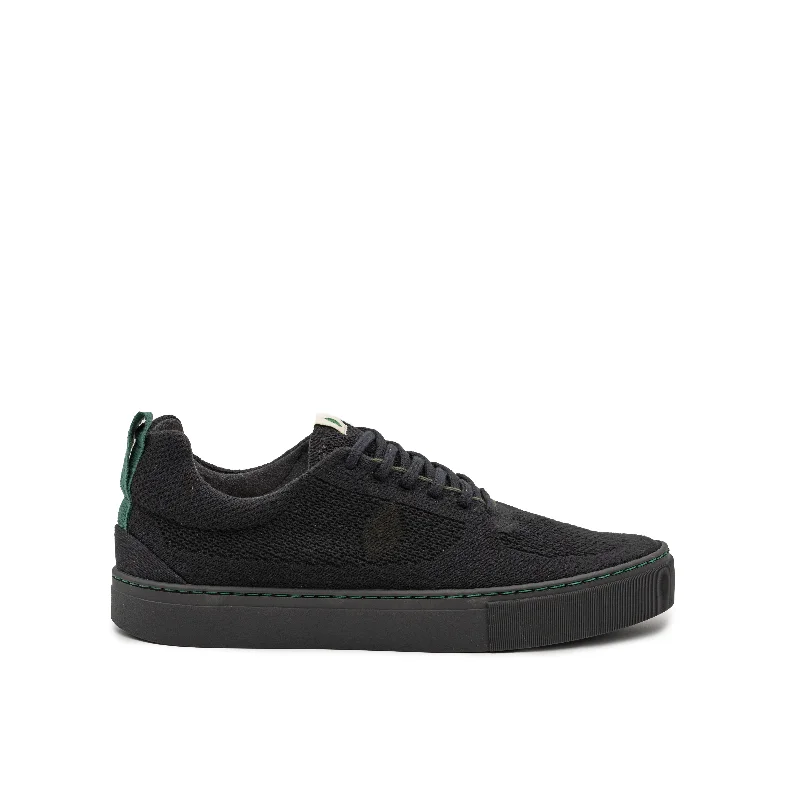 Men's high - end luxury sneakers with hand - stitched detailsVegan sneaker black DAV005