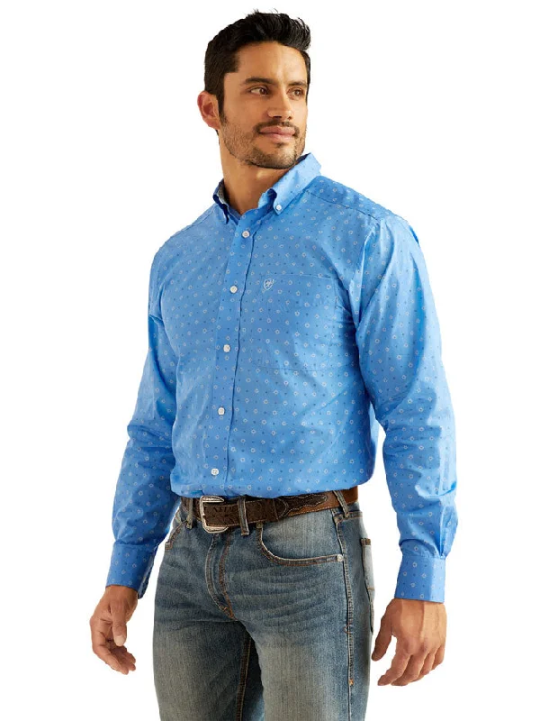Men's western boots with a decorative concho belt and buckleAriat 10048364 Mens Wrinkle Free Russel Fitted Shirt Regatta Men's western boots with a decorative concho belt and buckleAriat 10048364 Mens Wrinkle Free Russel Fitted Shirt Regatta