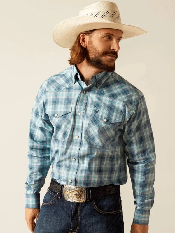 Men's western boots with a high - heeled design and a pointed toeAriat 10048504 Mens Pro Series Payton Classic Fit Shirt Blue Men's western boots with a high - heeled design and a pointed toeAriat 10048504 Mens Pro Series Payton Classic Fit Shirt Blue