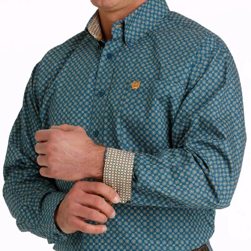 Men's western boots with a decorative inlay on the toe and heelCinch Men's Classic Fit Blue Geometric Western Shirt Men's western boots with a decorative inlay on the toe and heelCinch Men's Classic Fit Blue Geometric Western Shirt