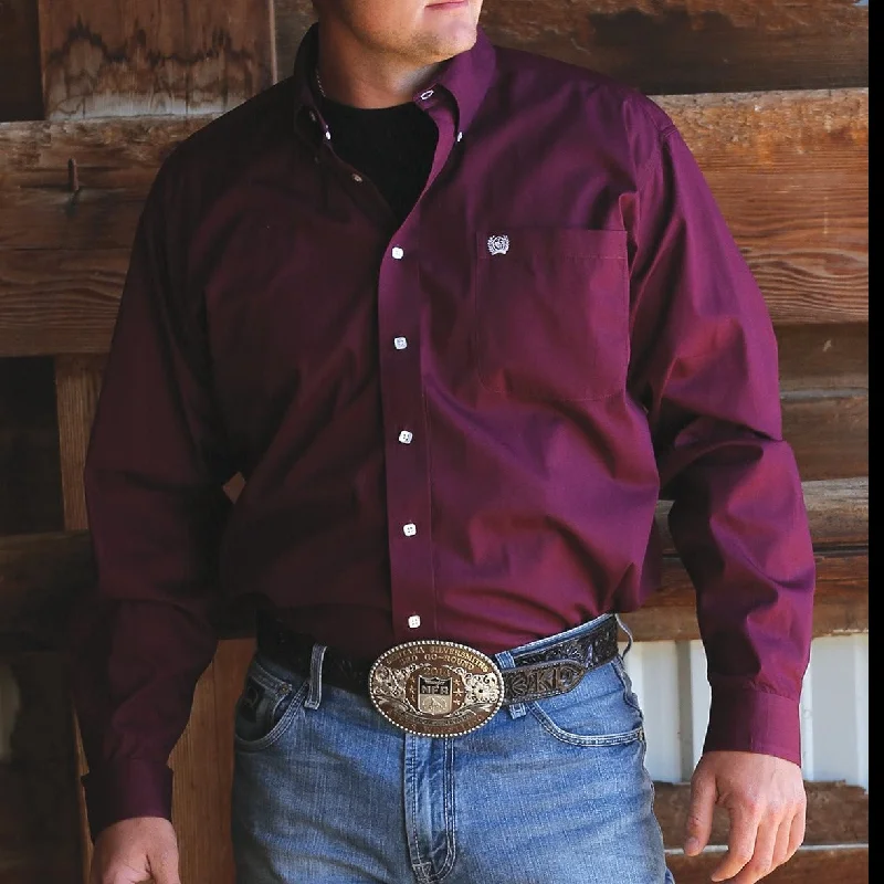 Men's western boots with a traditional western boot silhouette and a polished shineCinch Men's Classic Fit Solid Burgundy Western Shirt Men's western boots with a traditional western boot silhouette and a polished shineCinch Men's Classic Fit Solid Burgundy Western Shirt