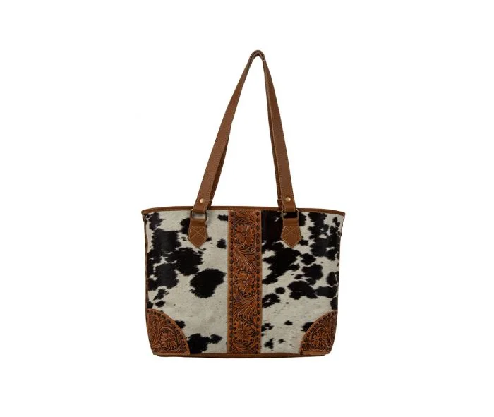 Men's western boots with a leather sole and a heel guardMyra Del Rio Hand-Tooled Bag Men's western boots with a leather sole and a heel guardMyra Del Rio Hand-Tooled Bag
