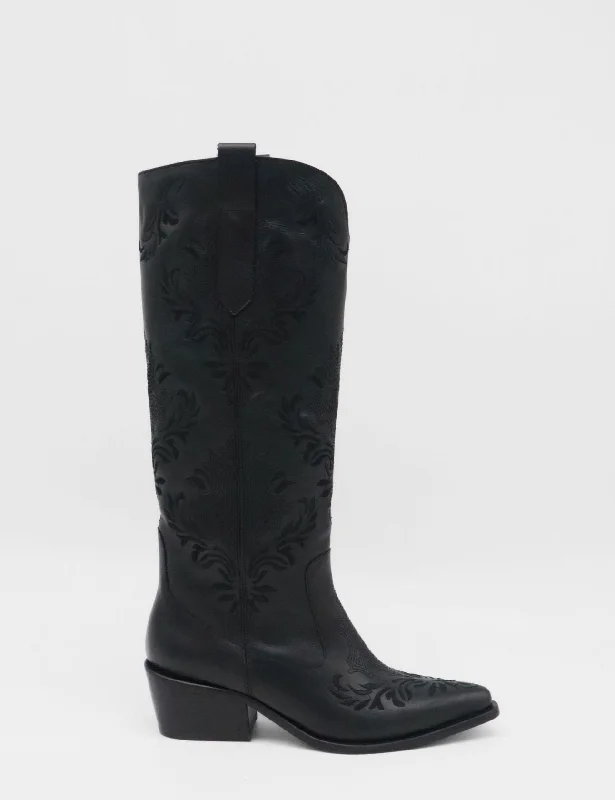 Men's western boots with a scalloped edge and a pull - on strapJolene western cowboy boots in black leather women's shoes Men's western boots with a scalloped edge and a pull - on strapJolene western cowboy boots in black leather women's shoes