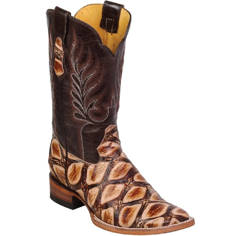 Vintage - style men's western boots with a square toe and spur ledgeMen's Quincy Wide Square Toe Boot Q822A1011 Vintage - style men's western boots with a square toe and spur ledgeMen's Quincy Wide Square Toe Boot Q822A1011