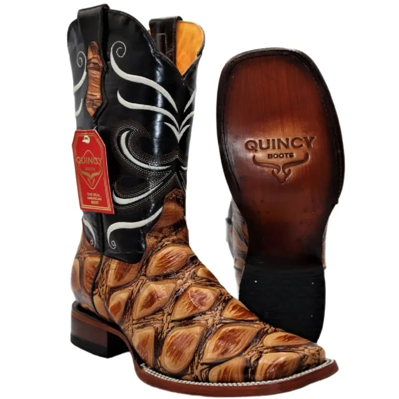 Men's western boots with a rubber sole for traction on various surfacesMen's Quincy Wide Square Toe Boot Q822A1051 Men's western boots with a rubber sole for traction on various surfacesMen's Quincy Wide Square Toe Boot Q822A1051
