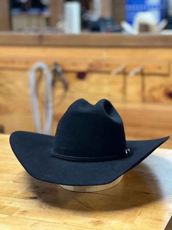 Men's western boots with a tooled leather design on the shaftRodeo King | 7X Top Hand Black Felt Cowboy Hat Men's western boots with a tooled leather design on the shaftRodeo King | 7X Top Hand Black Felt Cowboy Hat
