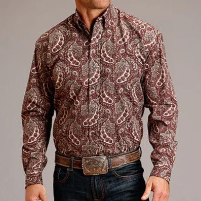 Men's western boots with a leather lining and a padded insoleStetson Men's Siren Paisley Western Button Down Shirt