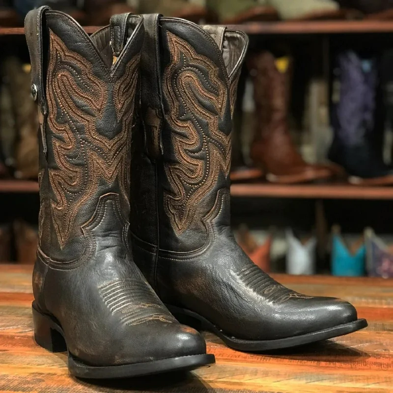 Men's western boots in a rich brown or black leatherTanner Mark Men's The Gibson J-Toe Leather Boots Kabul Brown TM201274 Men's western boots in a rich brown or black leatherTanner Mark Men's The Gibson J-Toe Leather Boots Kabul Brown TM201274