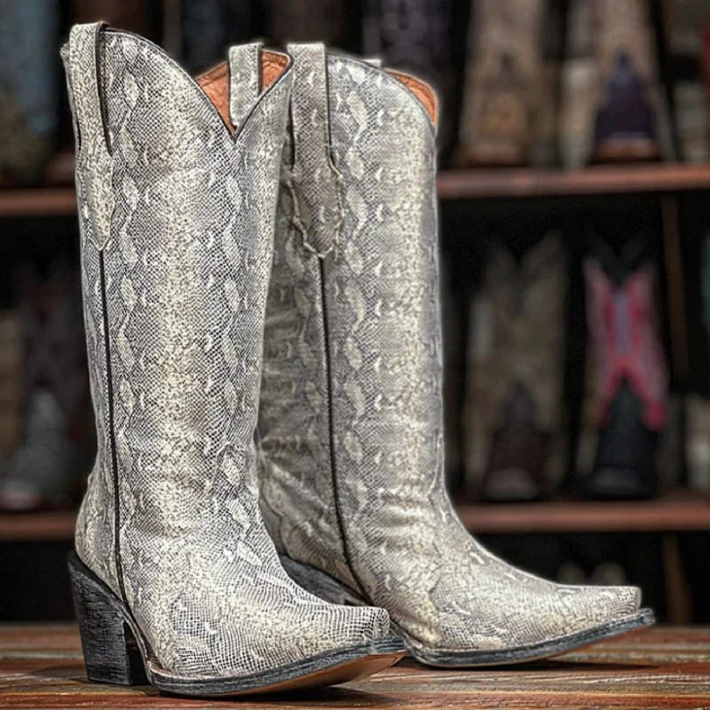 Vintage - style men's western boots with a square toe and spur ledgeTanner Mark Women's Aurora Snip Toe Lizard Print Boots Natural TML205133 Vintage - style men's western boots with a square toe and spur ledgeTanner Mark Women's Aurora Snip Toe Lizard Print Boots Natural TML205133