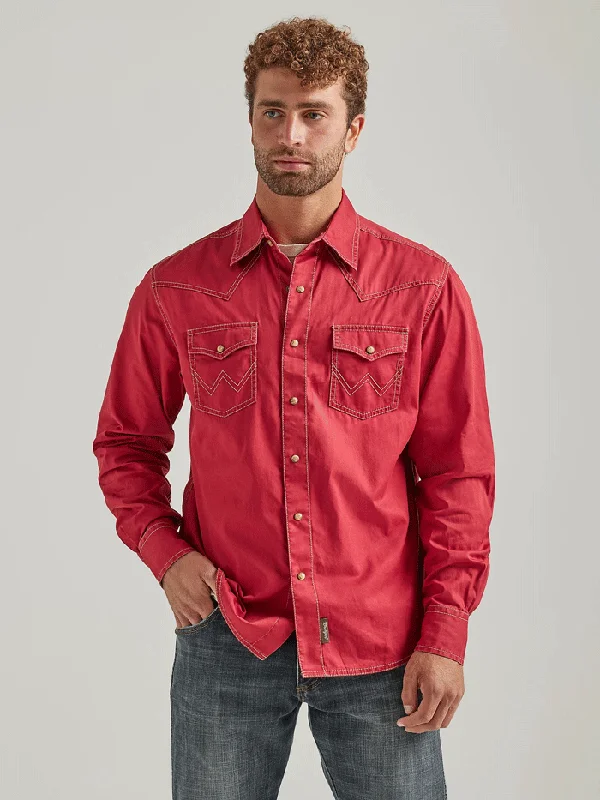 Men's western boots with a distressed leather finish for a rugged lookWrangler 112338147 Mens Retro Premium Long Sleeve Shirt Chili Red Men's western boots with a distressed leather finish for a rugged lookWrangler 112338147 Mens Retro Premium Long Sleeve Shirt Chili Red