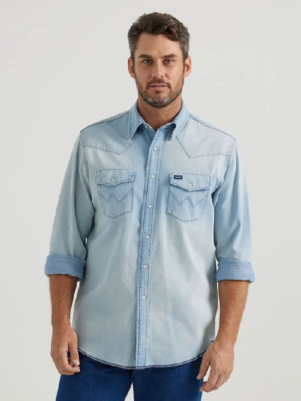 Vintage - style men's western boots with a square toe and spur ledgeWrangler 112345087 Mens Vintage-Inspired Western Snap Workshirt Light Wash Vintage - style men's western boots with a square toe and spur ledgeWrangler 112345087 Mens Vintage-Inspired Western Snap Workshirt Light Wash