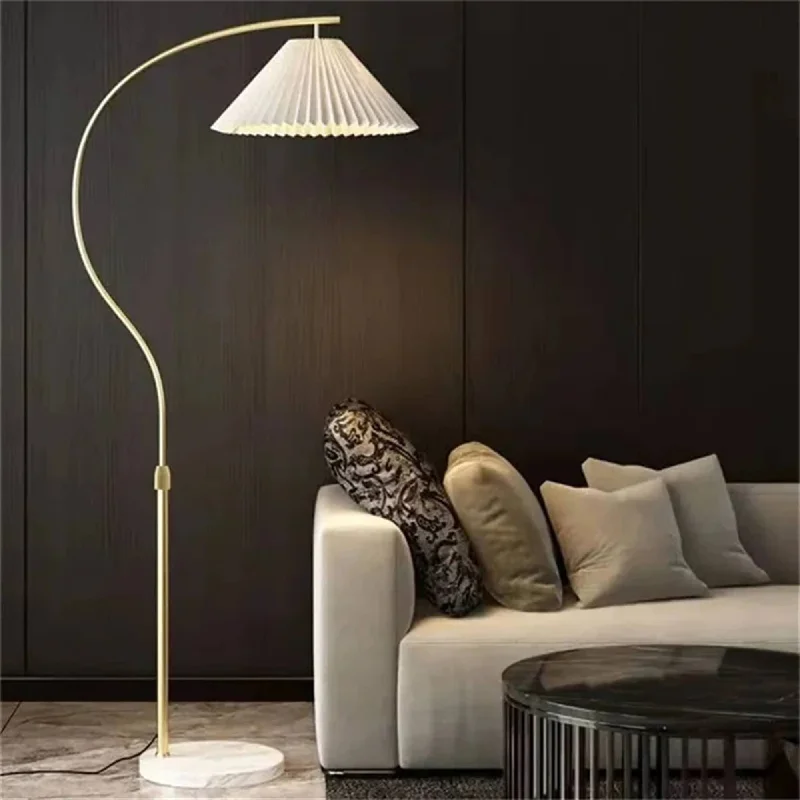 Metal Floor Lamp with a Matte Black Finish for a Sleek Look63 Inches Arched Floor Lamp for Bedrooms and Living Rooms